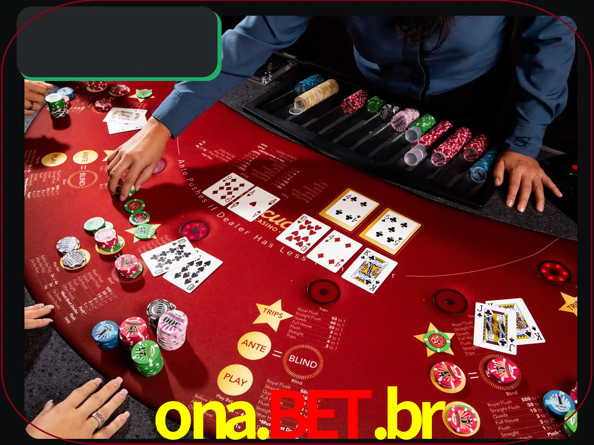 Jogue pôquer com pessoas reais em uma mesa.